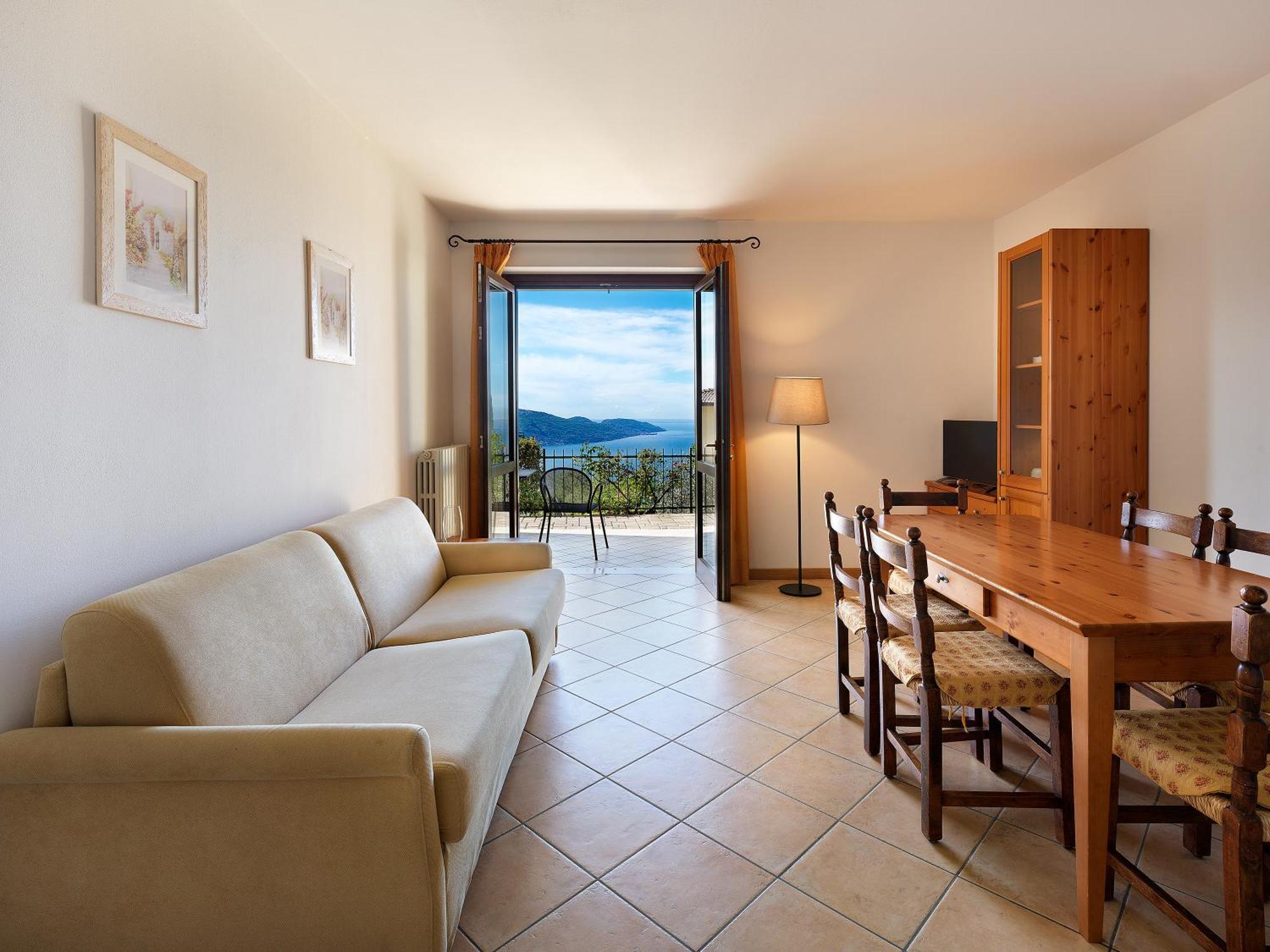 Residence Besass, GTSGroup Tignale Bagian luar foto